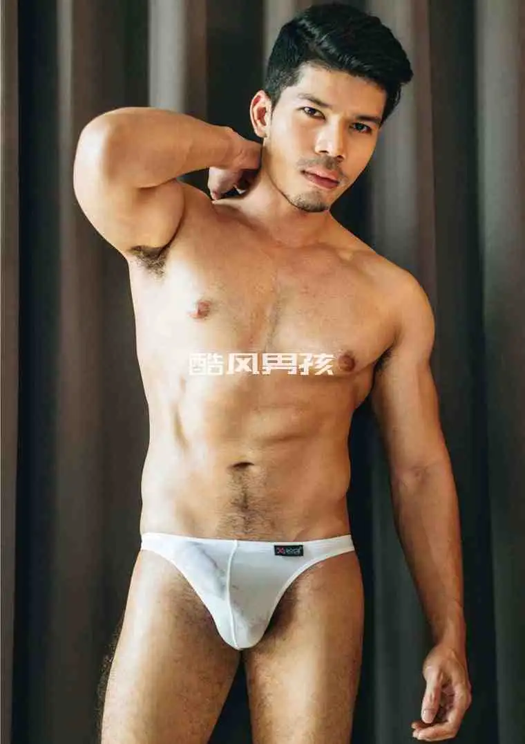 FETISH MAGAZINE NO.01 NICK IITTIPAT | 写真