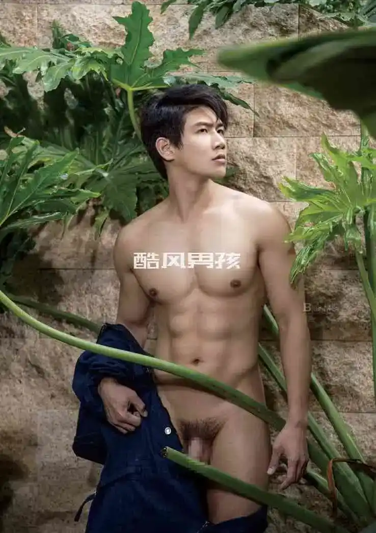 WHOSEMAN NO.68 春光乍泄的猛兽-人气教练 JUSTIN | 半全见版+视频