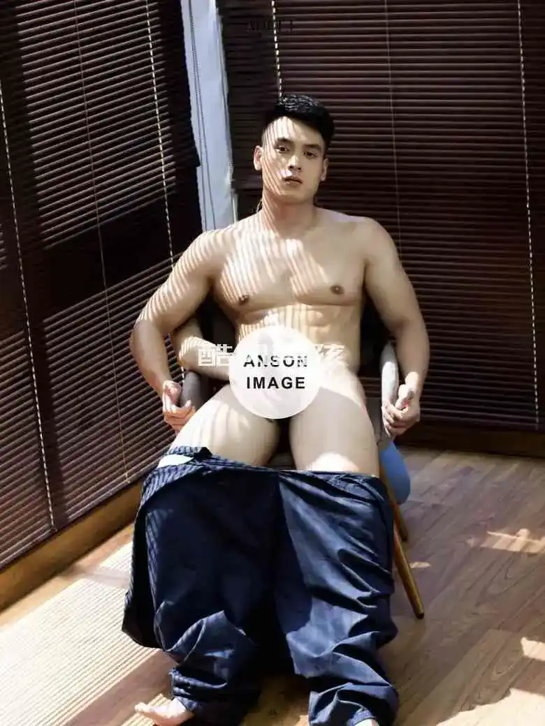 ADULT HANDJOB ISSUE 泰国双模-KEN & ALTRA | 写真+视频
