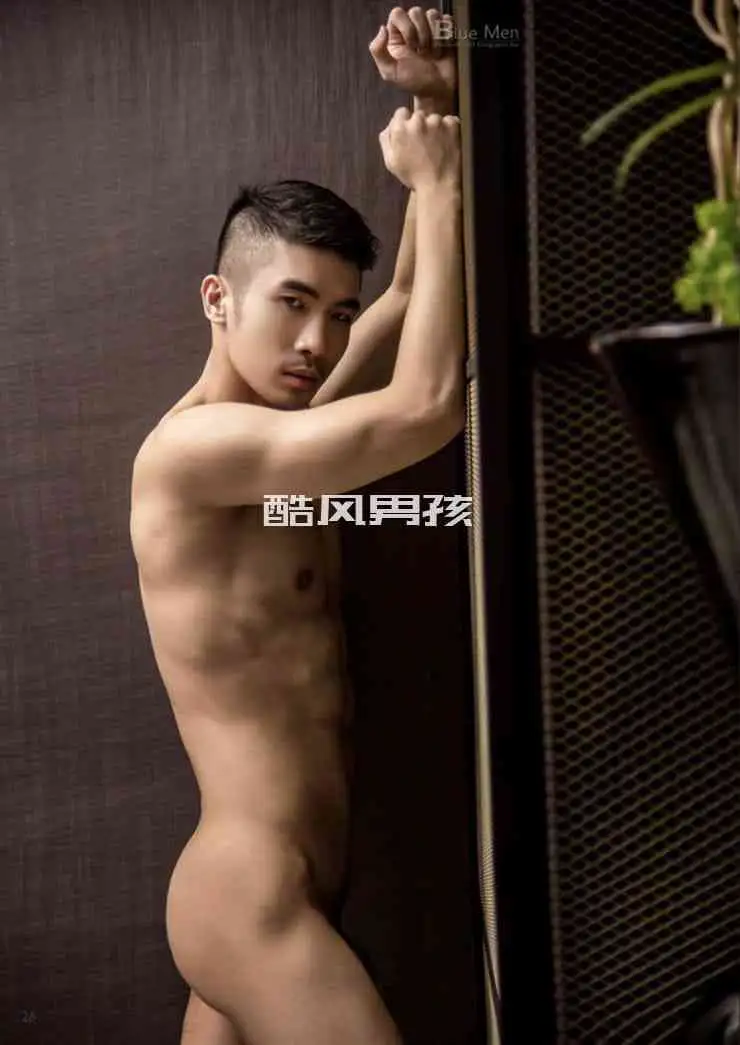 WHOSEMAN NO.75 浴室里的湿身硬挺-国民男友RYAN | 非全见版+视频