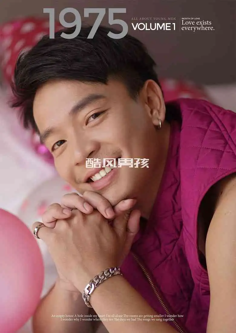 1975 NO.01 足球花美男-MIN | 写真